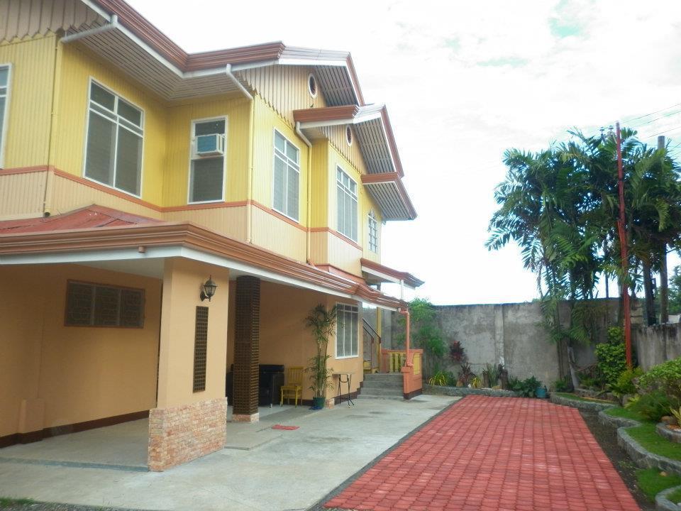 Newport Oak Pension Inn Tagbilaran Eksteriør billede