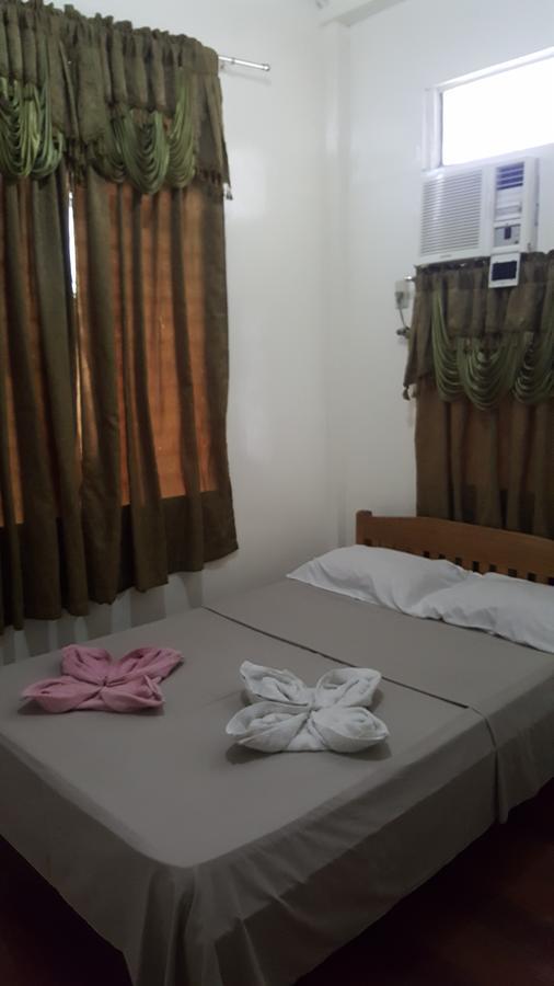 Newport Oak Pension Inn Tagbilaran Eksteriør billede